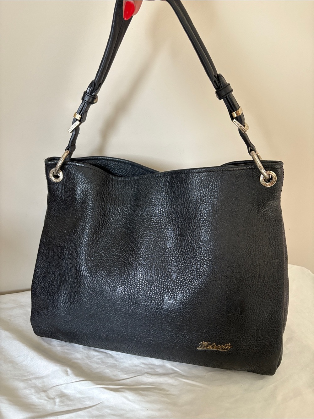 Metrocity Black Leather Shoulder Bag with Gold-Tone Accent